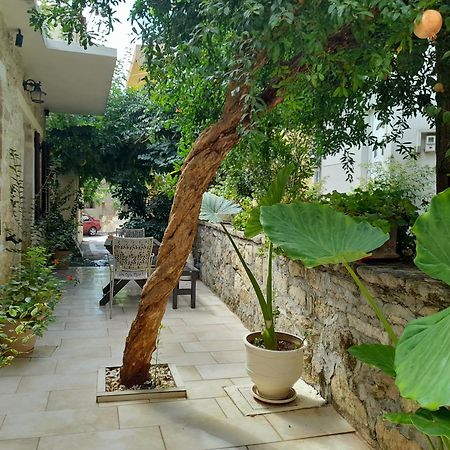 Archontiko Anastasia Choudetsi Bagian luar foto